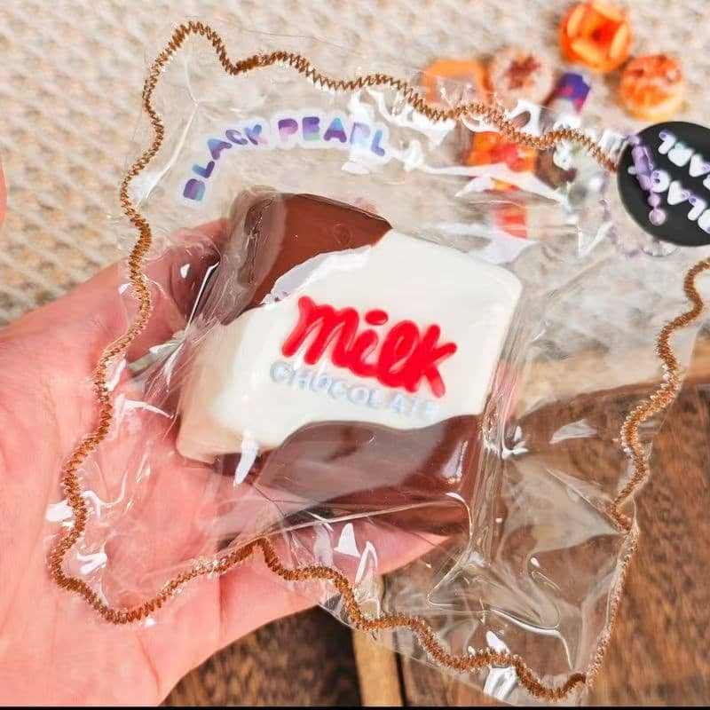 予約注文（1週間以内に発送）